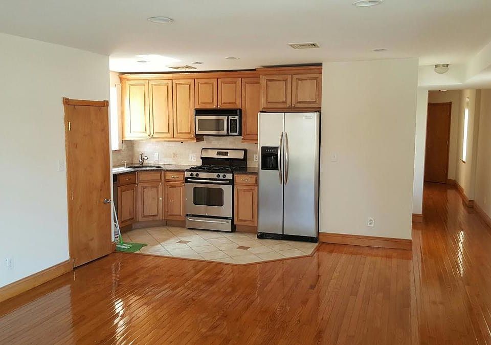 1st image of 2636 E 23rd St #23