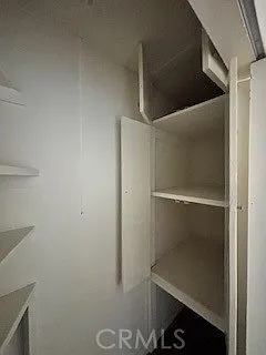 345 E College St — Photo 18