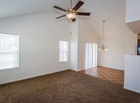 3rd image of 606 Richard Brown Blvd
