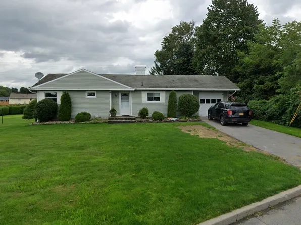 6598 Seville Dr, Rome, NY 13440