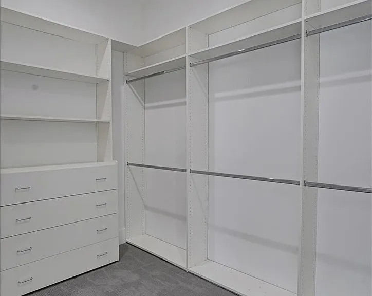 5520 Woodlake Ave — Photo 17