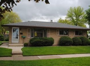 8508 W Crawford Ave, Milwaukee, WI 53228
