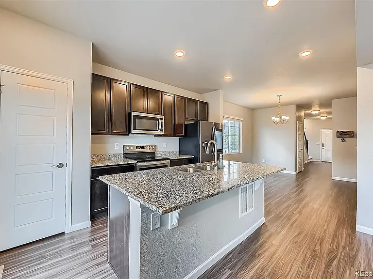 1st floor Kitchen