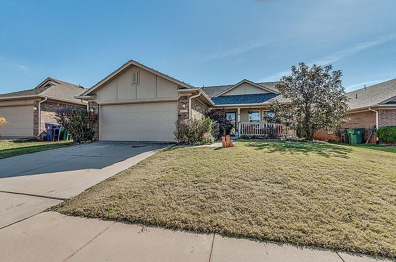 1st image of 2824 NW 184th Ter
