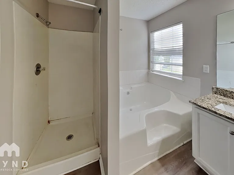 2691 Ward Lake Ct — Photo 14