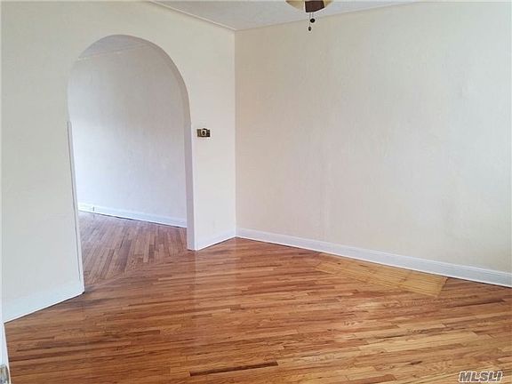 4th image of 14741 Coolidge Ave #House