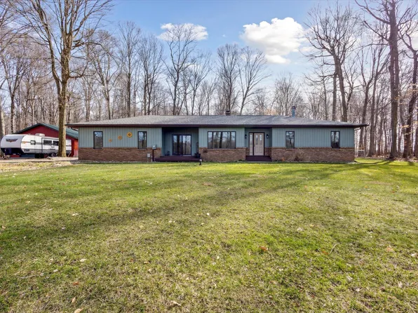 15905 S 2nd St, Schoolcraft, MI 49087