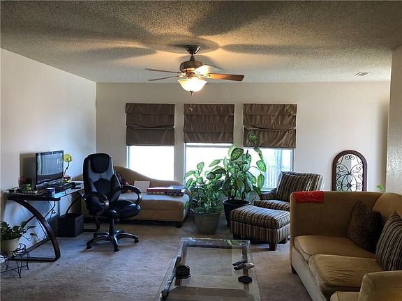 5th image of 1225 Crabtree Ct