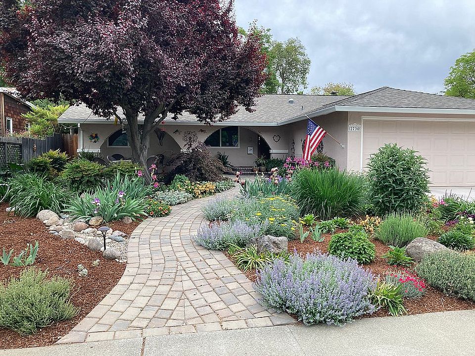 1st image of 2730 Blackburn Dr