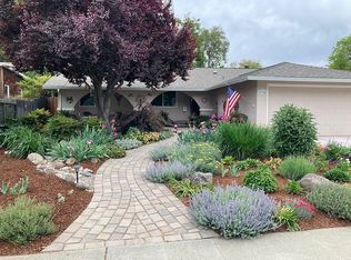 2730 Blackburn Dr, Davis, CA 95618
