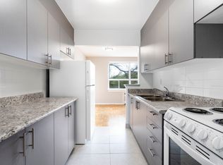 183 Berry Road, Toronto, ON M8Y 1W9