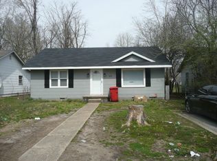818 William St, Sikeston, MO 63801