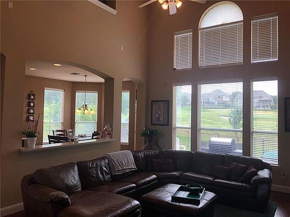 5th image of 1370 Fairlakes Pointe Dr