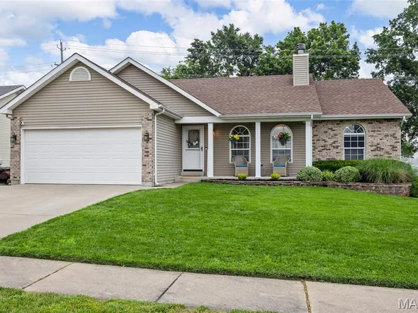 3 Cochise Ct, O'Fallon, MO 63366