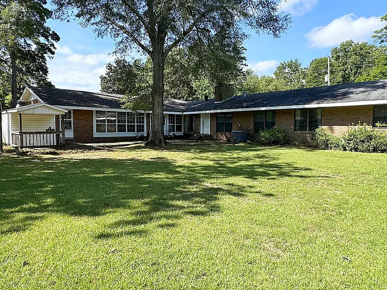 102 N Pinecrest Dr — Photo 6