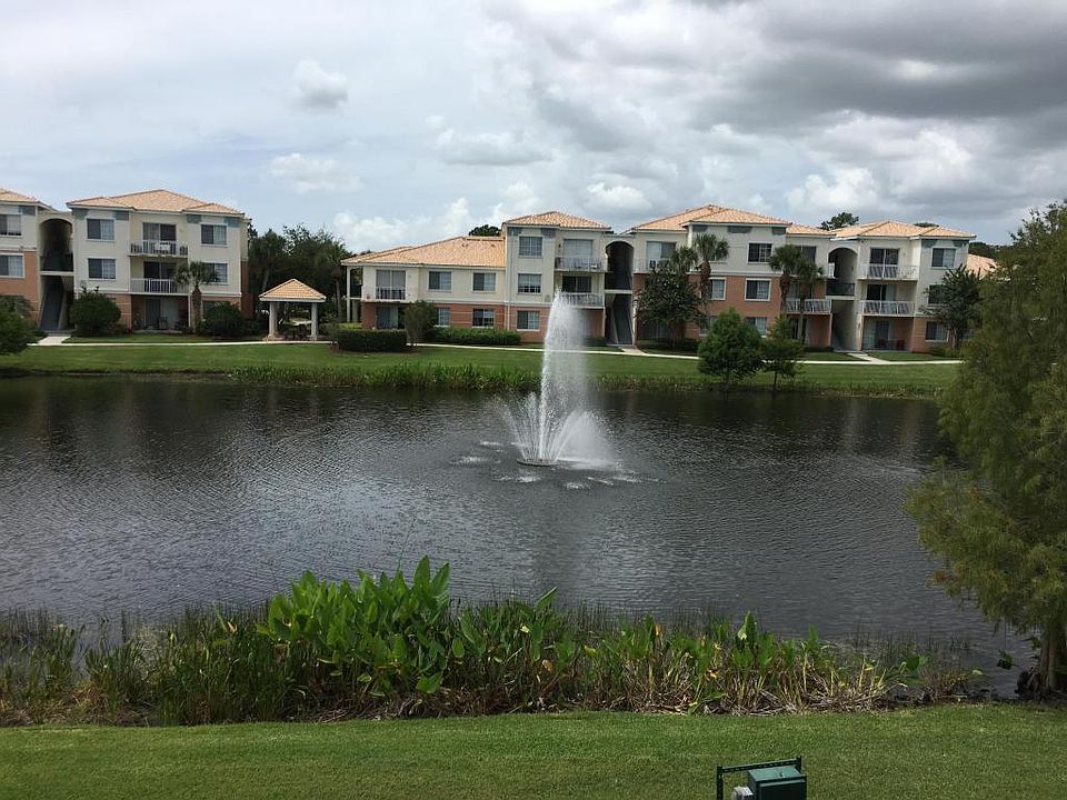 1st image of 7202 Myrtlewood Cir W
