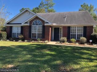 1195 Colonial Hills Dr, Mobile, AL 36695