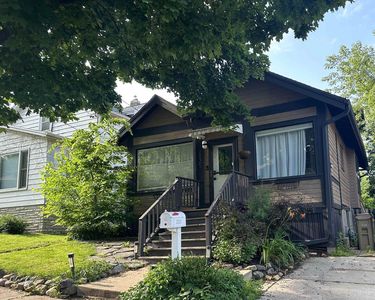 2825 Oakridge Avenue, Madison, WI, 53704