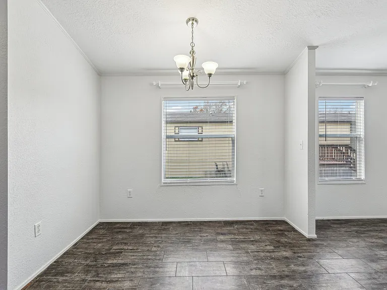 Northbrook Villas Community — Photo 32