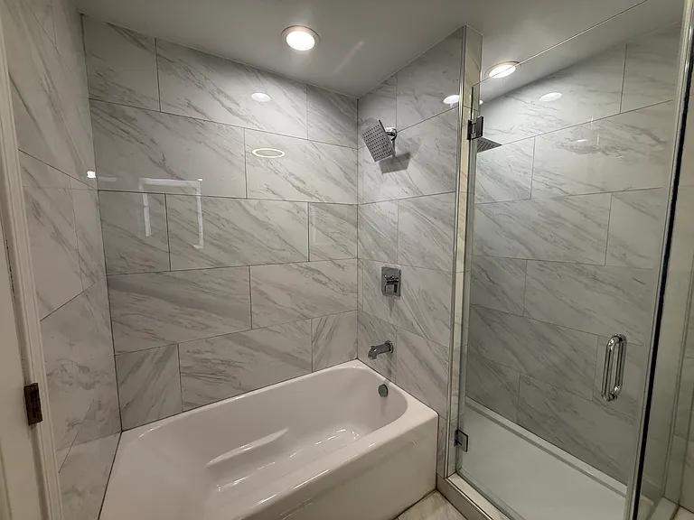2449 N Ridgeway Ave #2 — Photo 12