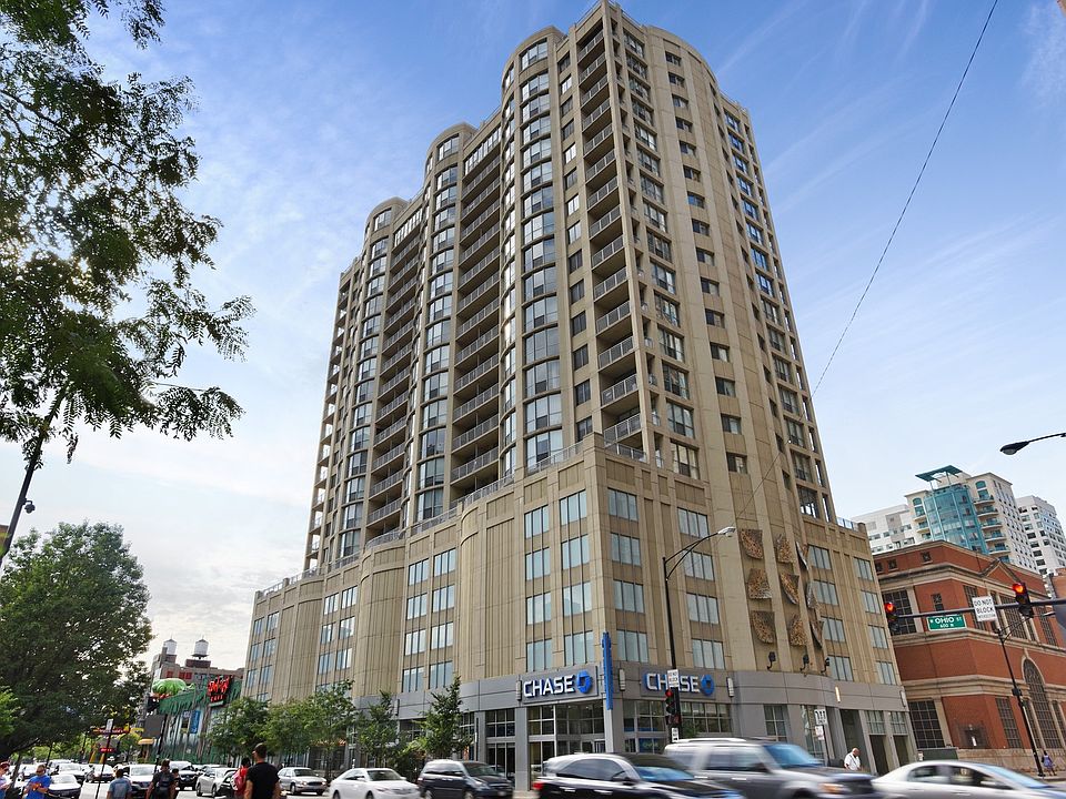 1st image of 600 N Dearborn St APT 1711