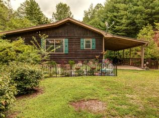 819 Rockridge Rd, Murphy, NC 28906