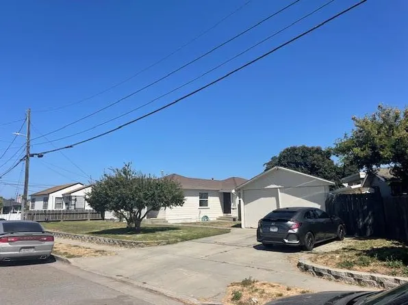26 Bishop St, Royal Oaks, CA 95076