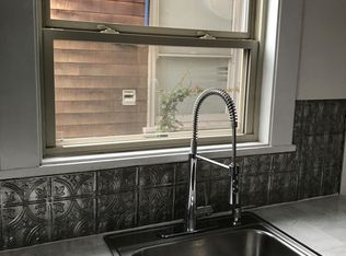 2202 Santa Clara Ave, Alameda, CA 94501
