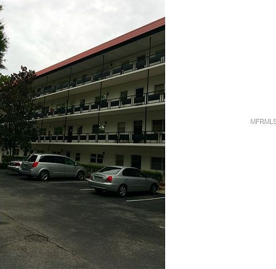 1st image of 200 El Camino Dr APT 403