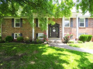3055 Clydesdale Dr, Clarksville, TN 37043