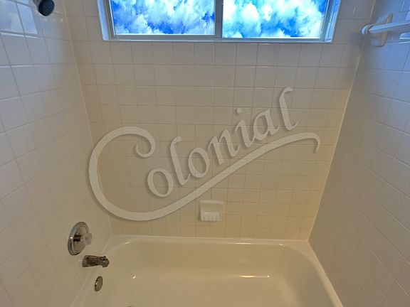 4th image of 4704 Sydney Harbour Ct
