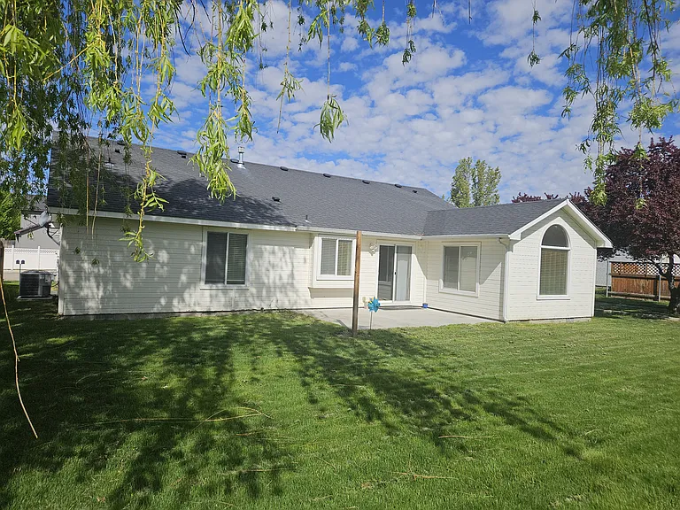 6086 S Guitar Ave — Photo 12