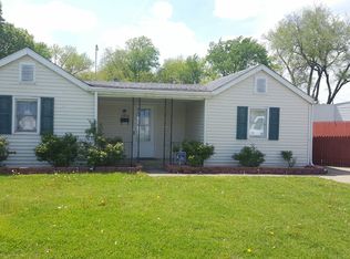 2905 Fox Bridge Rd, Springfield, IL 62703