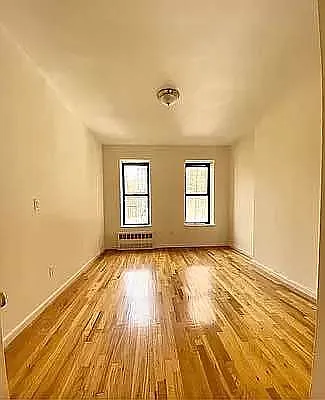 Rented by Bond New York | media 7