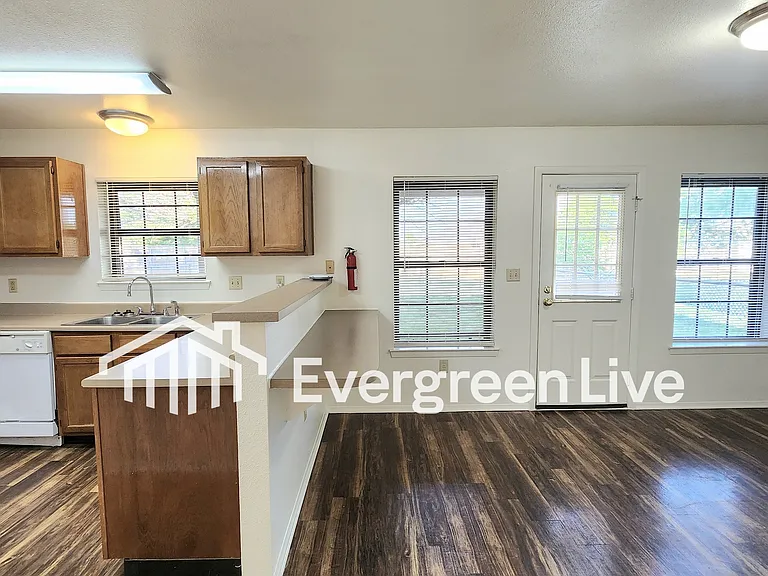 4321 Lew Wallace Dr — Photo 6