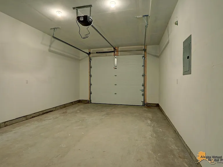 805 N Old Trunk Rd — Photo 22