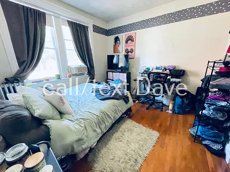 1800 Commonwealth Ave #11 — Photo 15