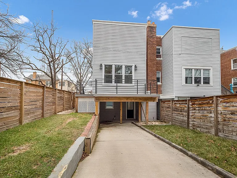 6107 7th Pl NW — Photo 23