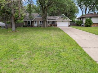 2055 Radatz Ave, Saint Paul, MN 55109