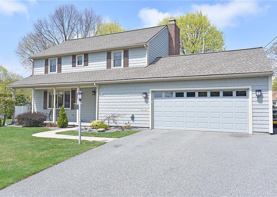 1st image of 91 Hollyhock Dr