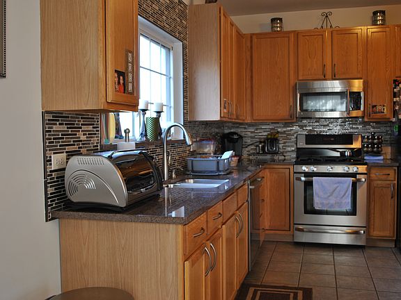 4th image of 308 Southwicke Dr Unit 26S