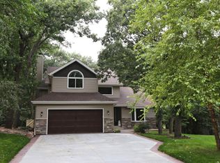 8765 Highwood Way, Apple Valley, MN 55124