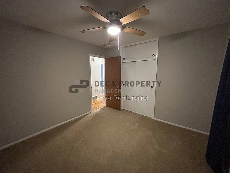 6405 Kingsway Dr — Photo 12