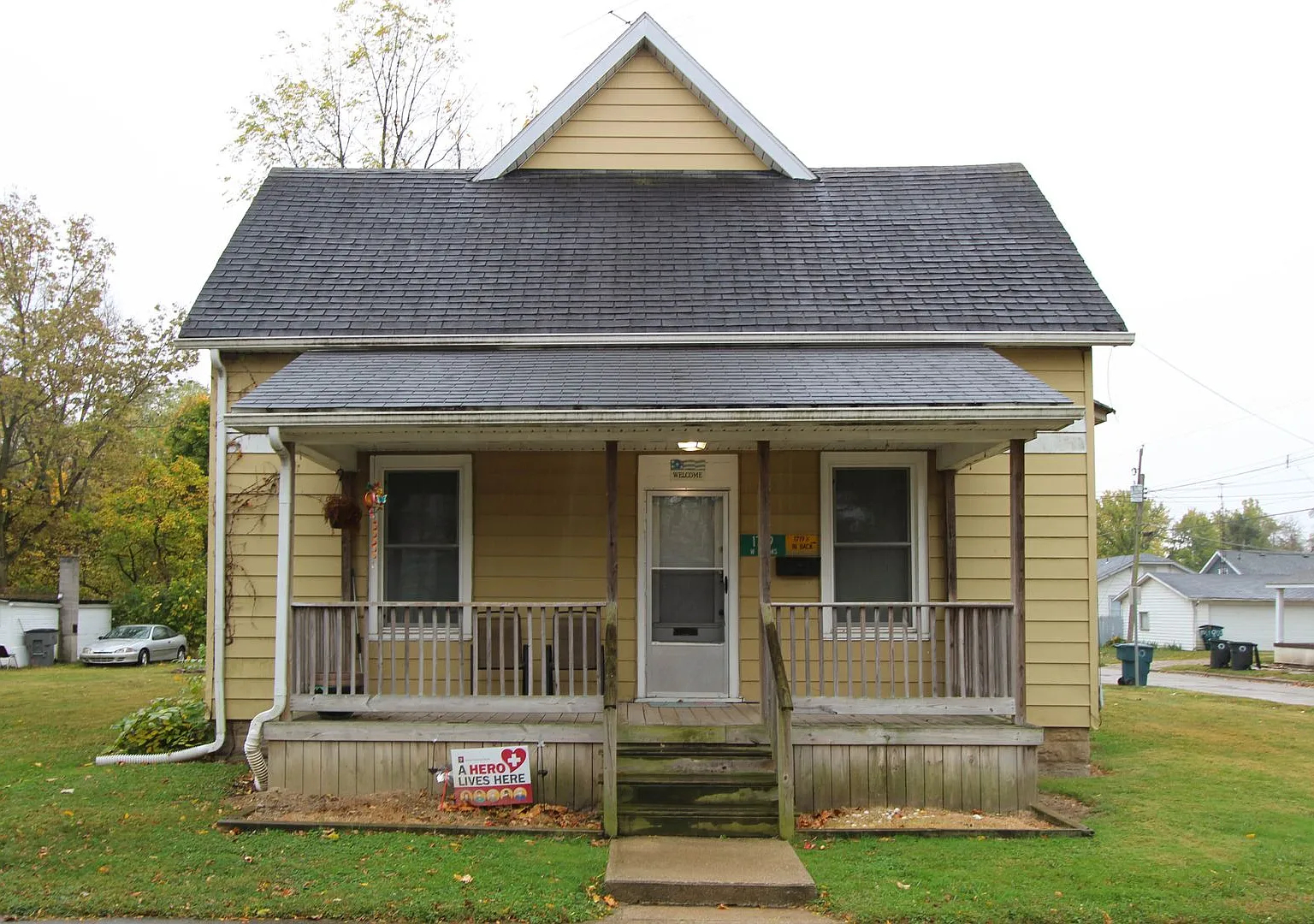 1719 & 1719 1/2 W Adams St. (Wynn Funds LLC) — Photo 2