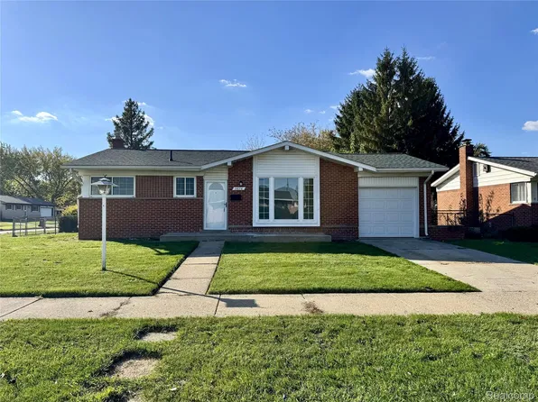 3676 Farnum St, Inkster, MI 48141