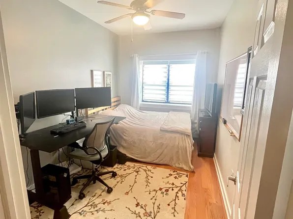 422 Bloomfield Street image 5 of 14