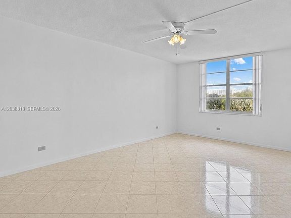 3rd image of 230 174th St APT 404