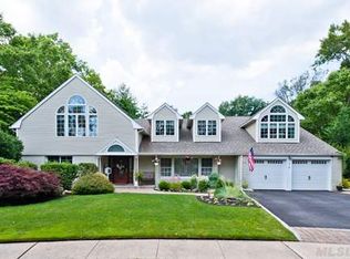 78 Buckminster Rd, Rockville Centre, NY 11570