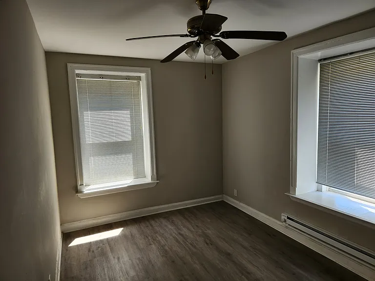6427 N 13th St #2 — Photo 12