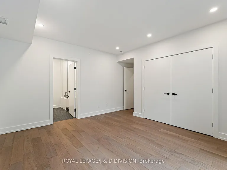 314 Lonsdale Rd #4 — Photo 19